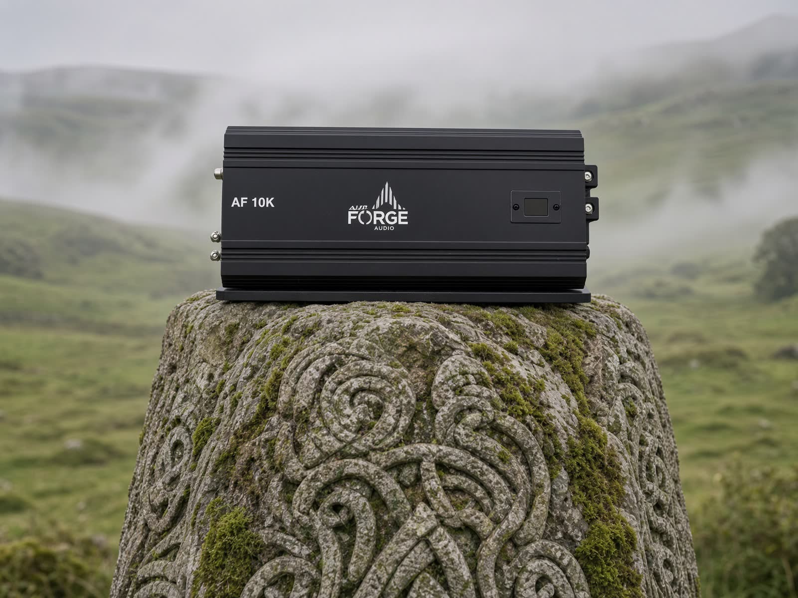 AF 10K amplifier on a carved stone